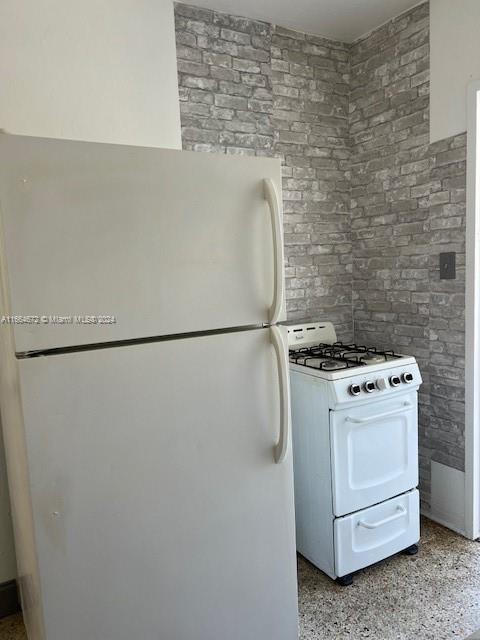 CITY OF MIAMI SOUTH - Residential Lease
