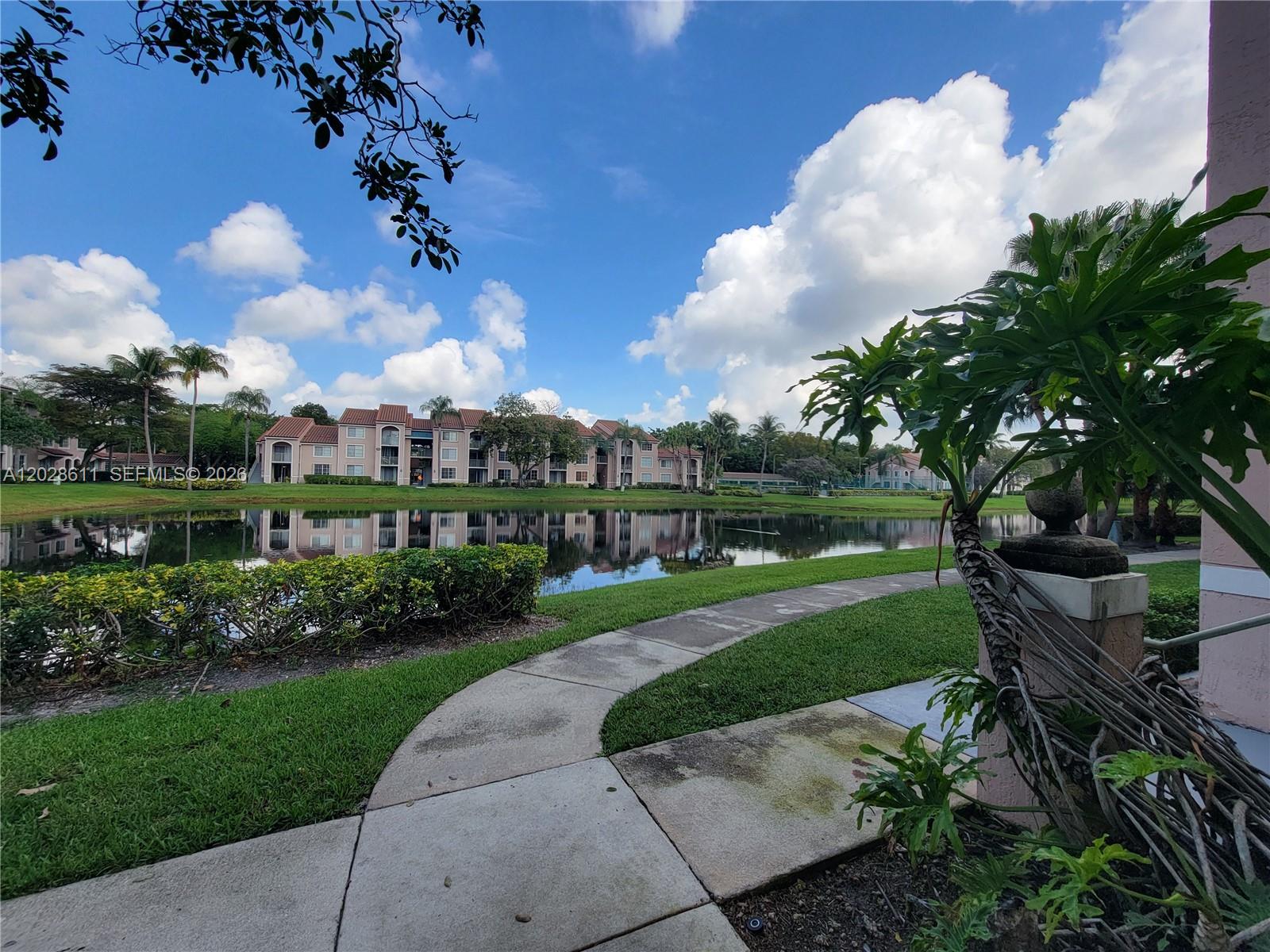ST ANDREWS CONDO - Residential Lease