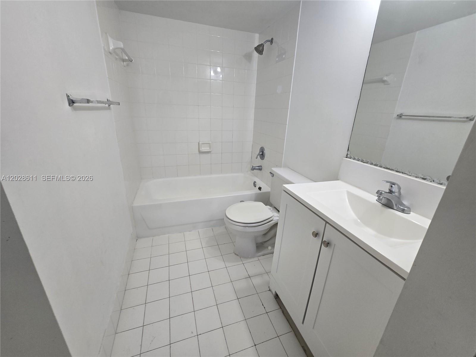 ST ANDREWS CONDO - Residential Lease
