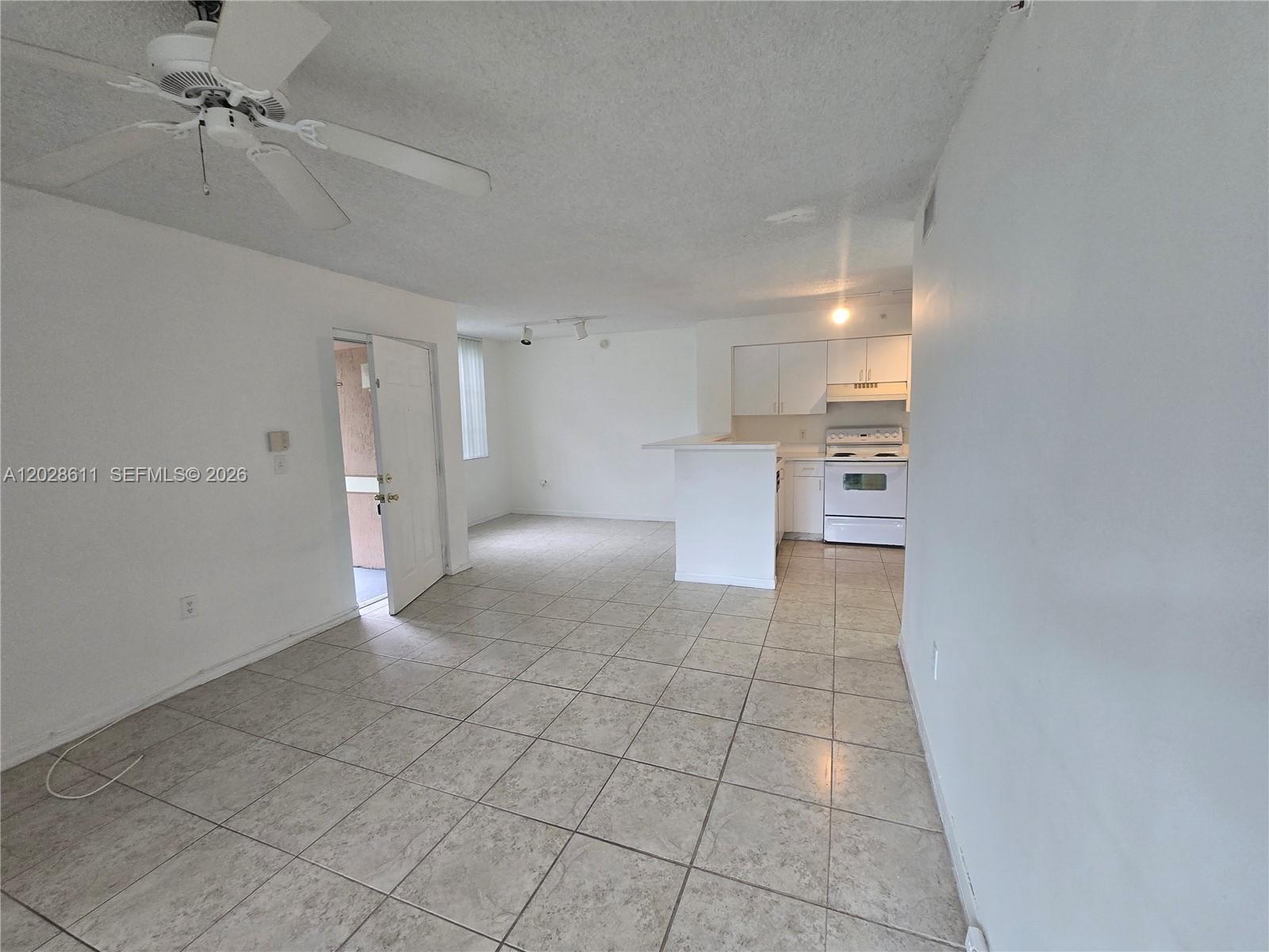ST ANDREWS CONDO - Residential Lease