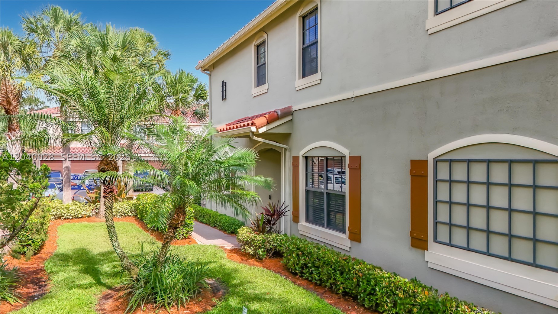 PARKLAND RESERVE TOWNHOMES - Residential