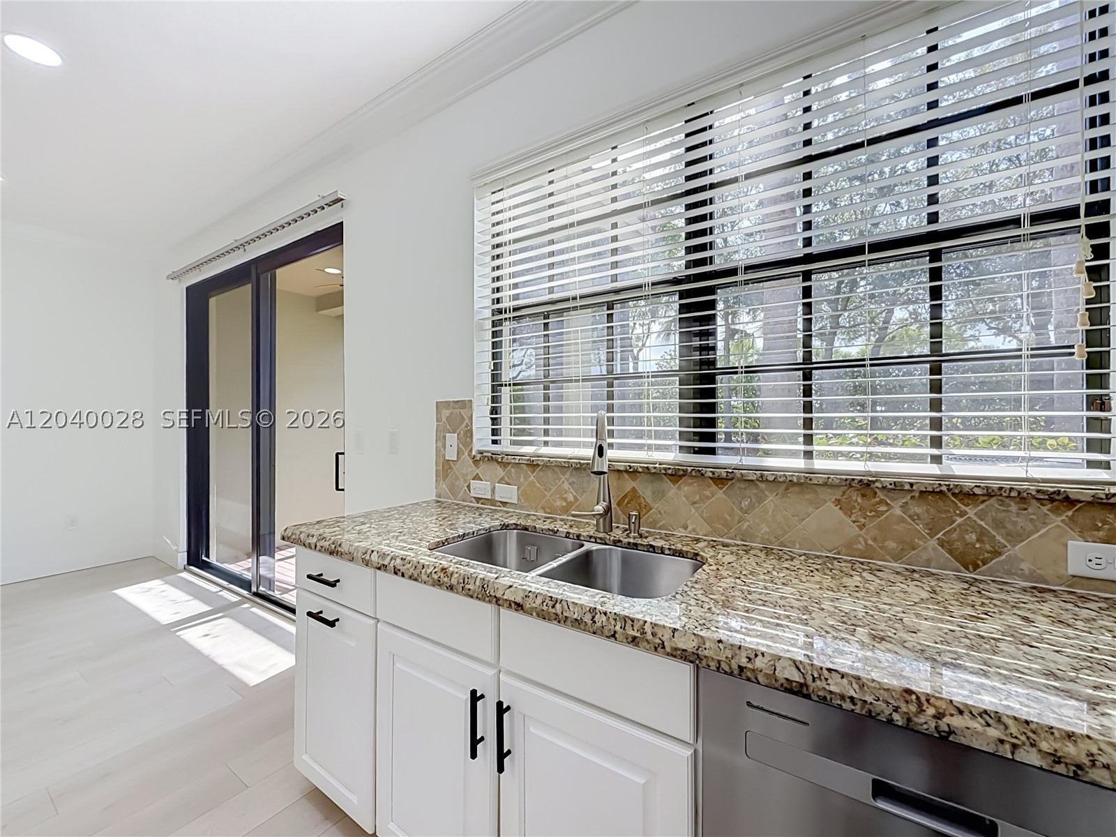 PARKLAND RESERVE TOWNHOMES - Residential