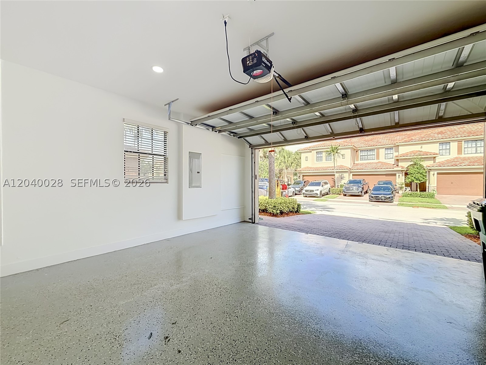 PARKLAND RESERVE TOWNHOMES - Residential