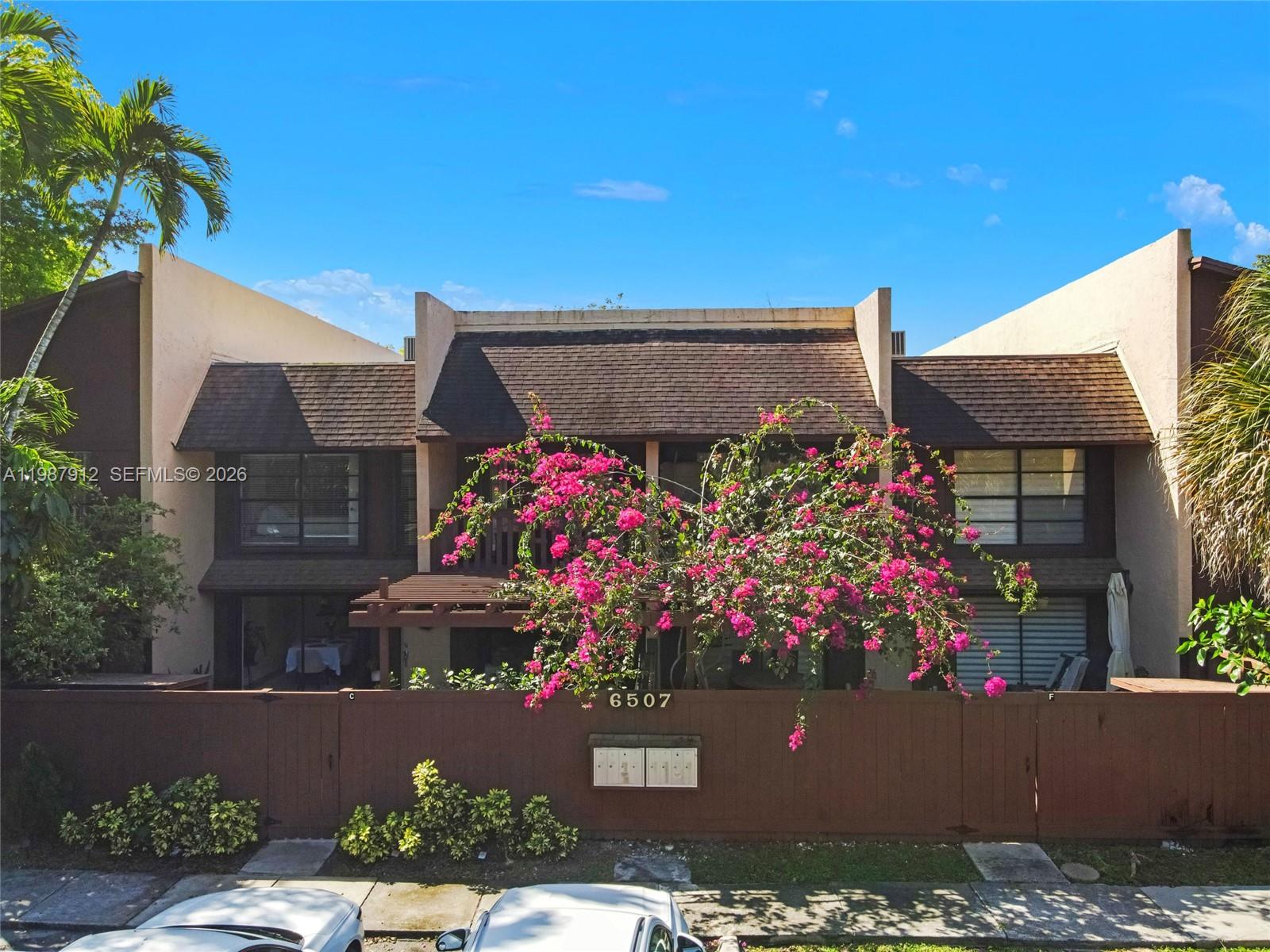 SNAPPER VILLAGE CONDO PHA - Residential