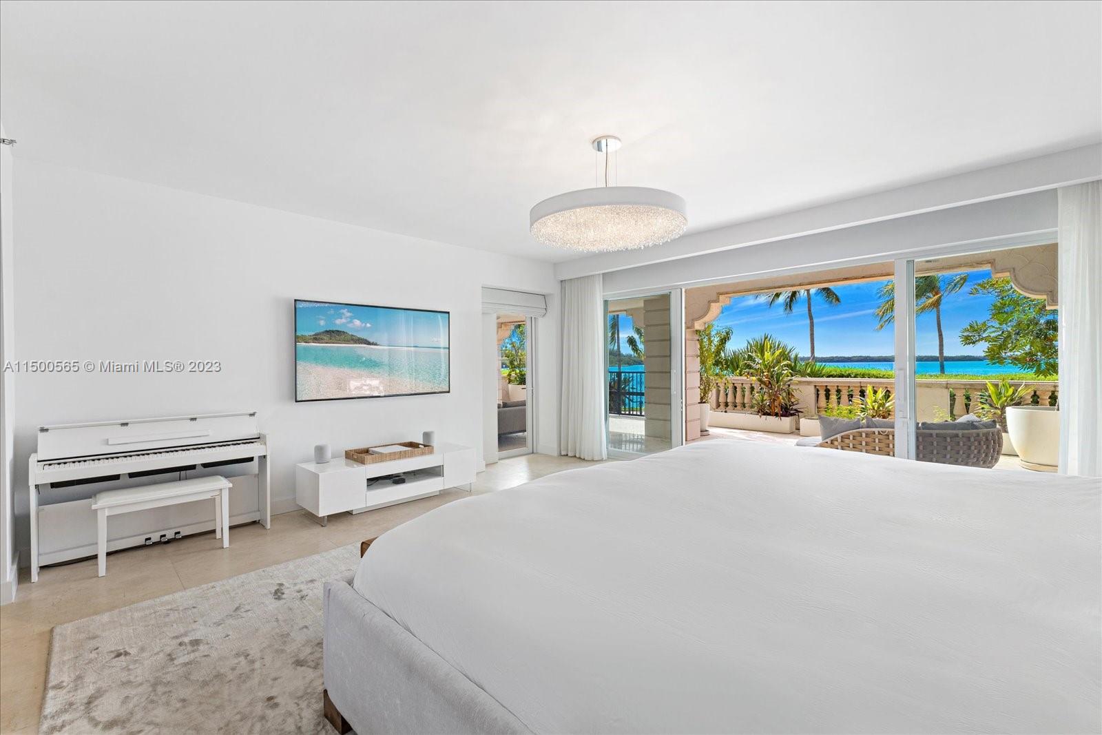 BAYVIEW FISHER ISL CONDO - Residential