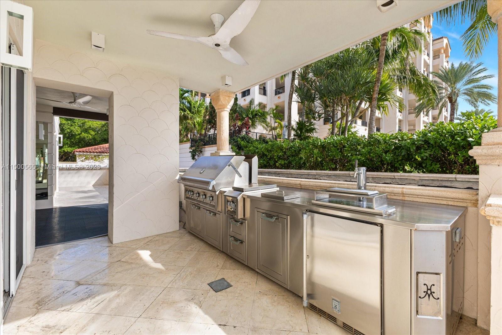 BAYVIEW FISHER ISL CONDO - Residential