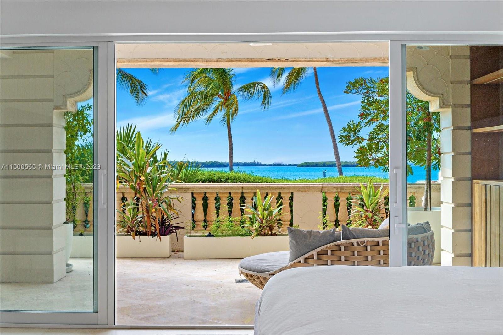 BAYVIEW FISHER ISL CONDO - Residential