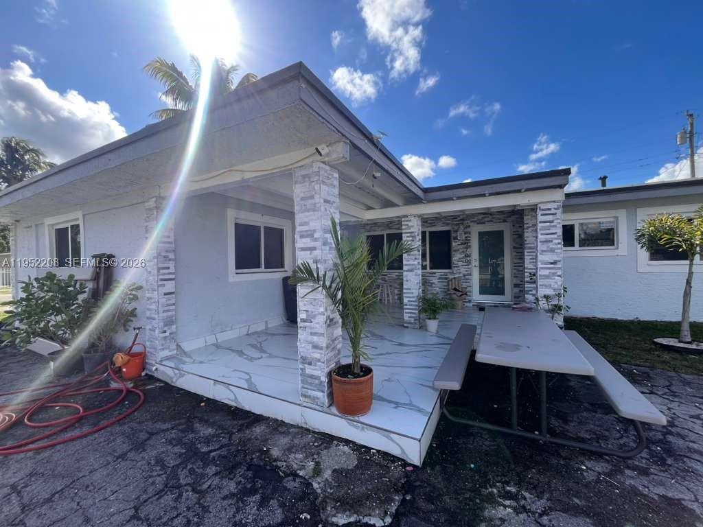 SIERRA MIRADA - Residential