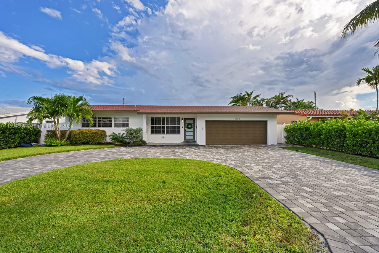 CORAL RIDGE ISLES - Residential