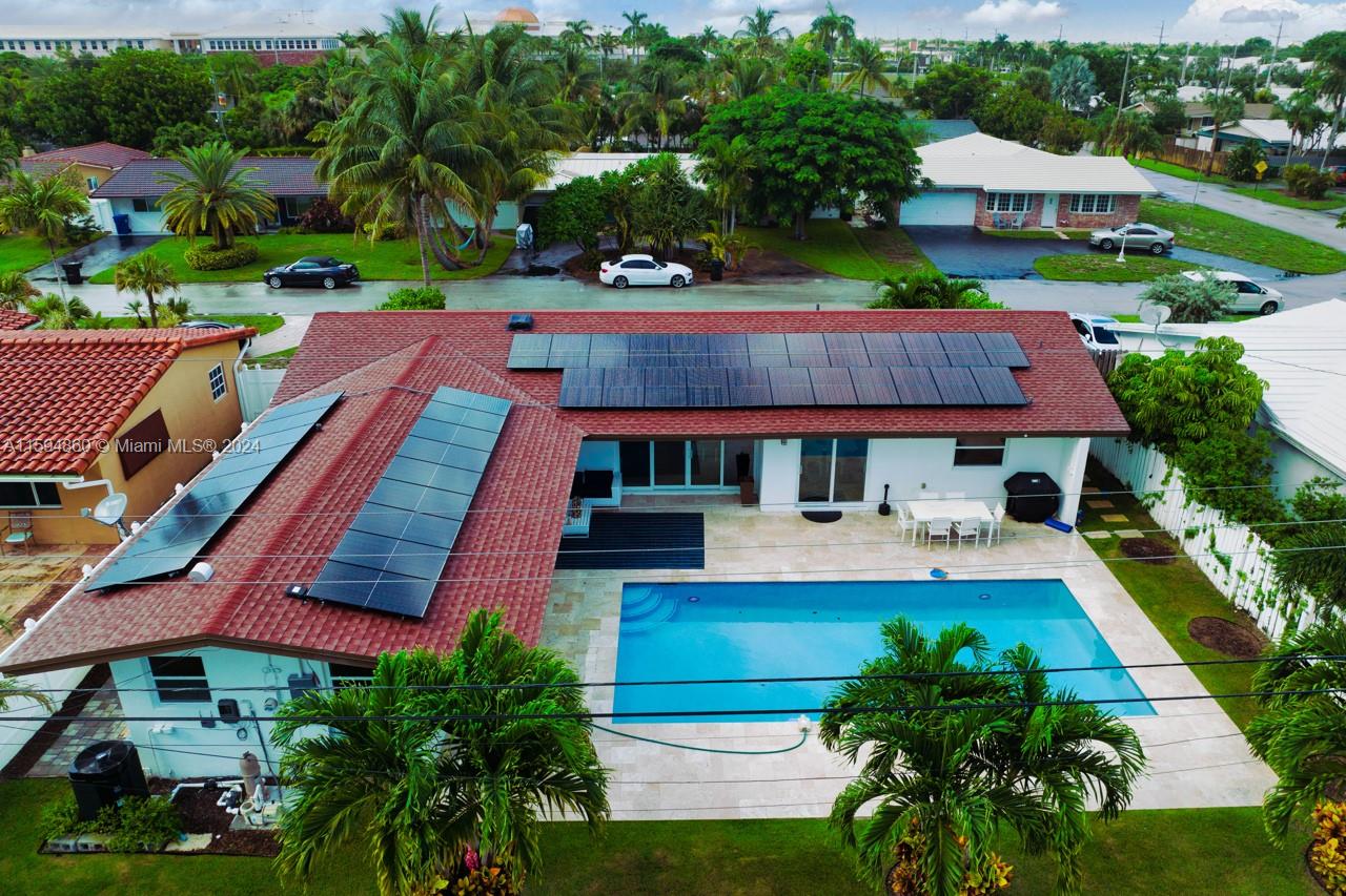 CORAL RIDGE ISLES - Residential