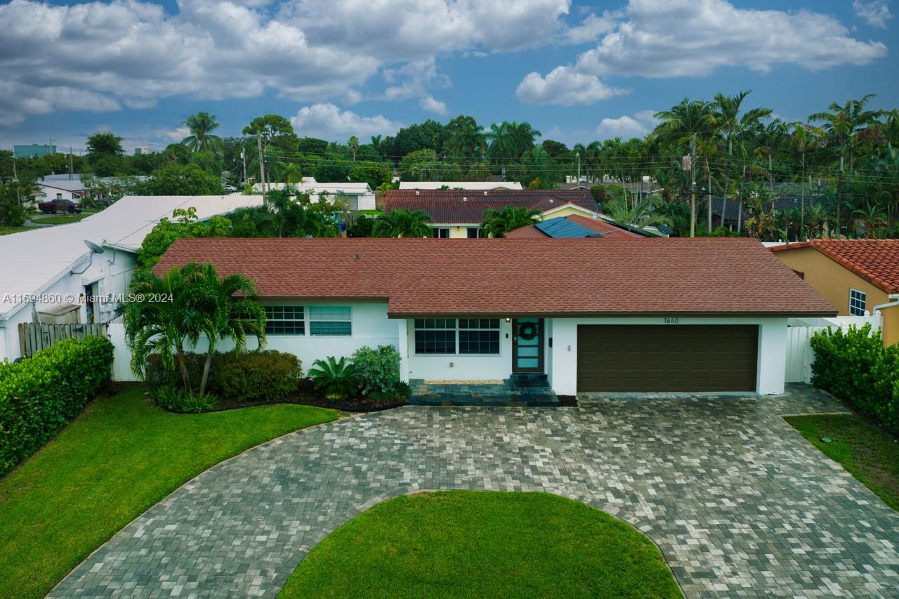 CORAL RIDGE ISLES - Residential