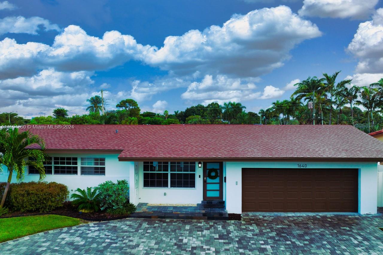 CORAL RIDGE ISLES - Residential