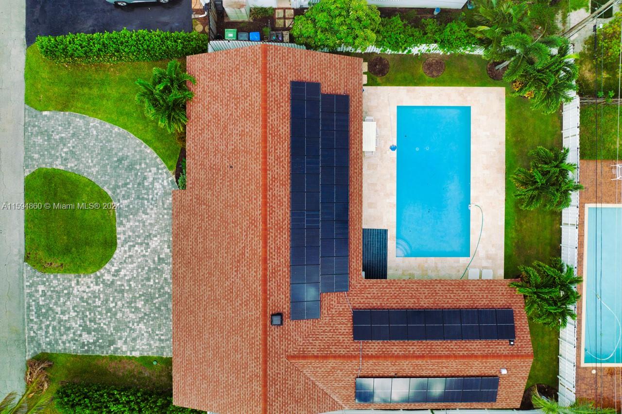 CORAL RIDGE ISLES - Residential