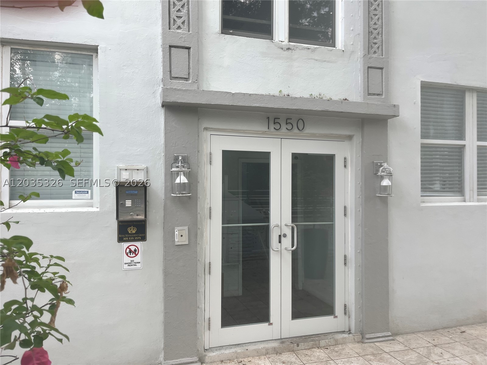 OHIO APARTMENT BLDG CONDO - Residential Lease