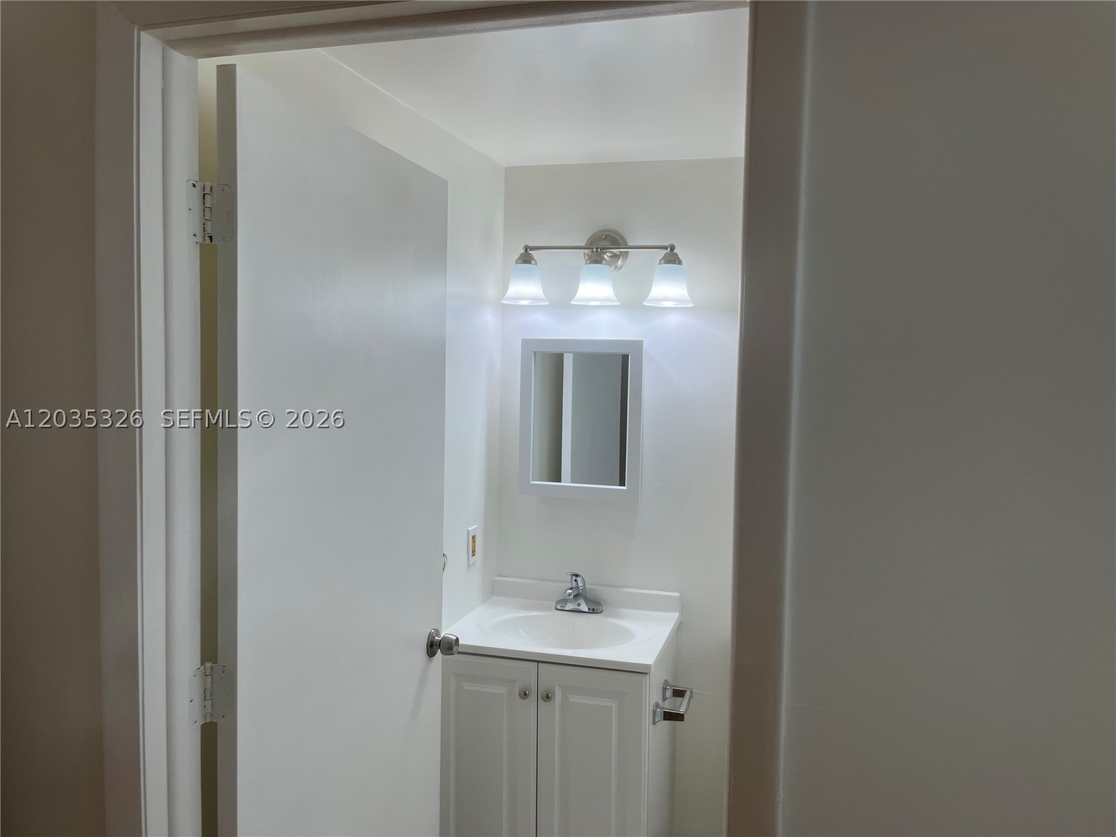 OHIO APARTMENT BLDG CONDO - Residential Lease