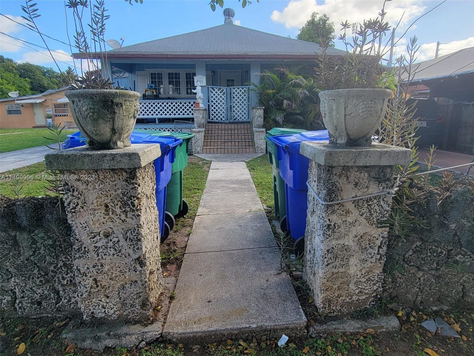 Little Havana 3 plex.  All units are 1bed/1bath units.  3,248sf building on an ample 8,000sf lot.  Property benefits from being in a neighborhood with plenty of great retail options on several active commercial corridors, solid and safe schools, and close to all the major employment centers of our city.  Current NOI of $31k, raisable to Proforma NOI of $40k, and over a 6% cap at asking price.  Priced very reasonable to sell.  The perfect first time investment.