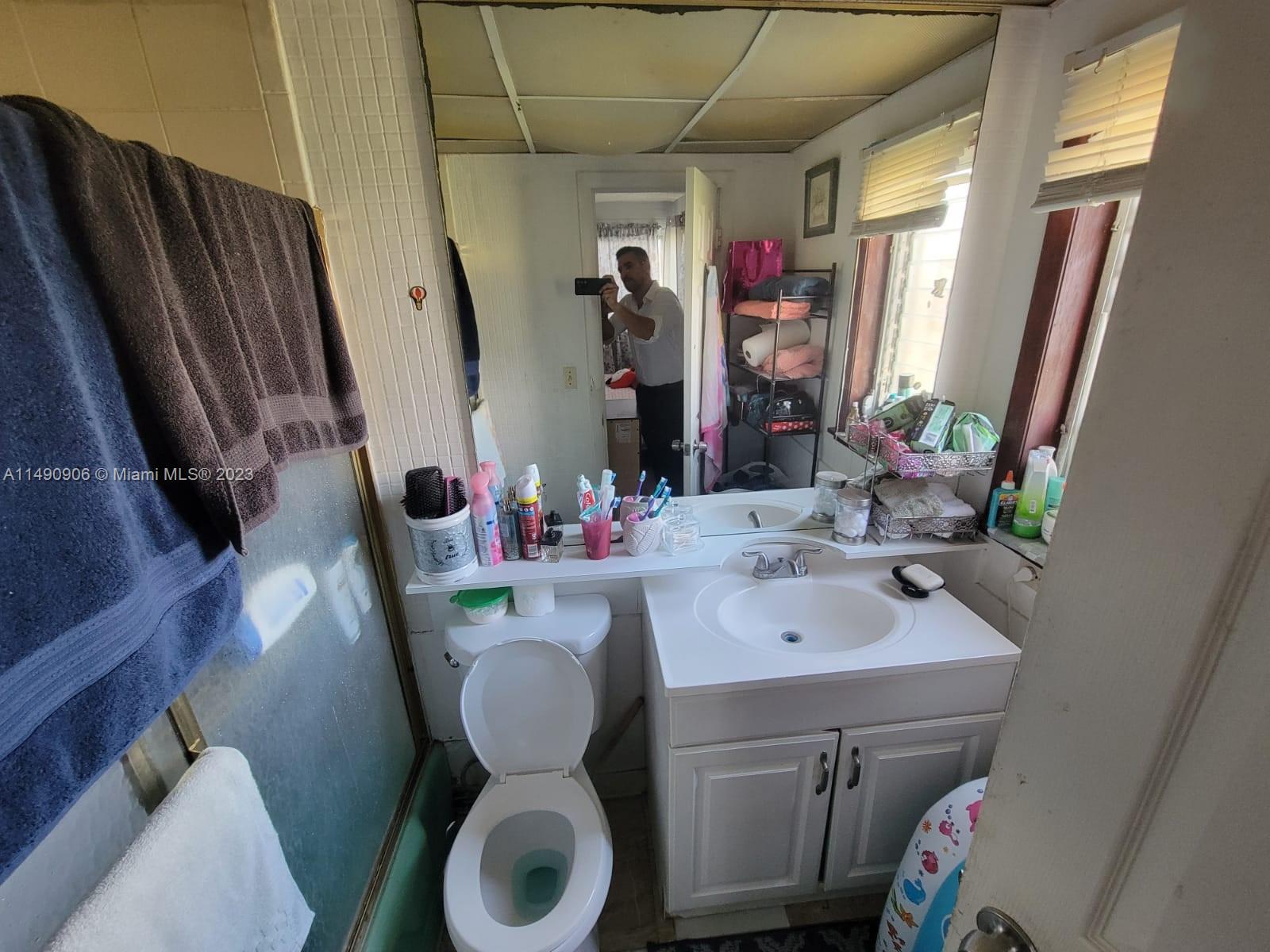 HARWOOD 2ND ADDN TO RIVER - Residential Income