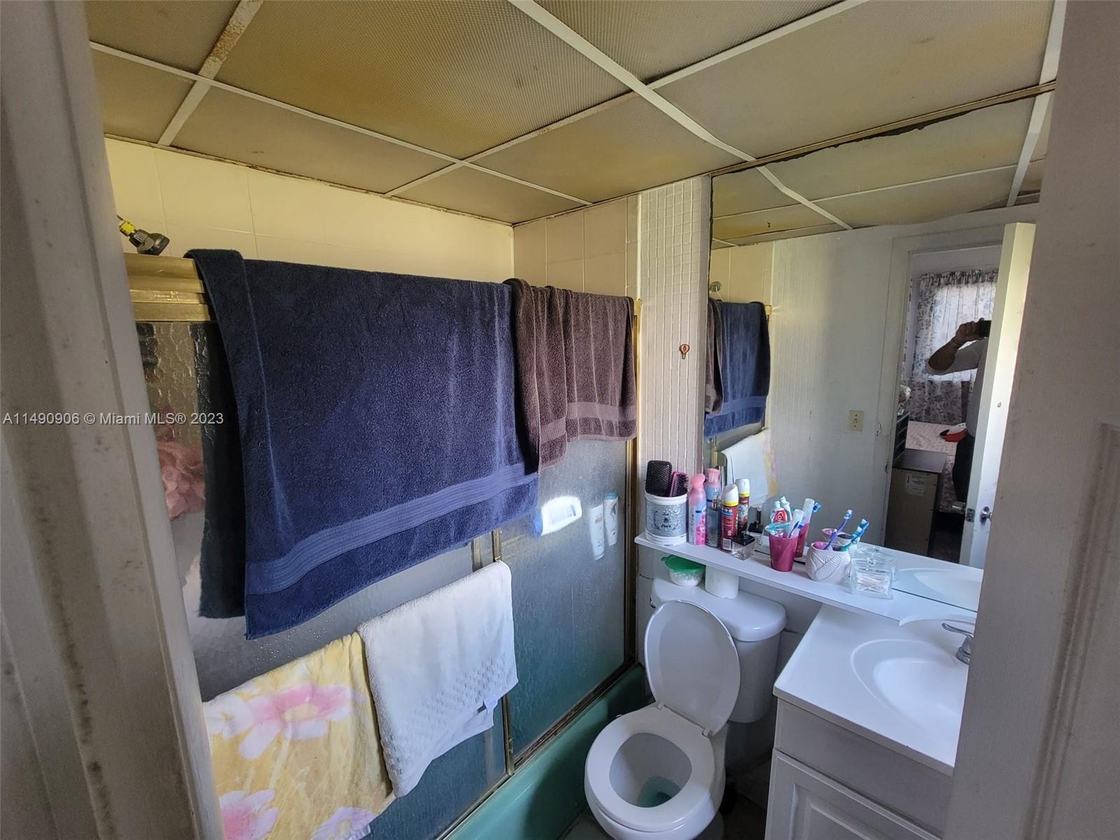 HARWOOD 2ND ADDN TO RIVER - Residential Income