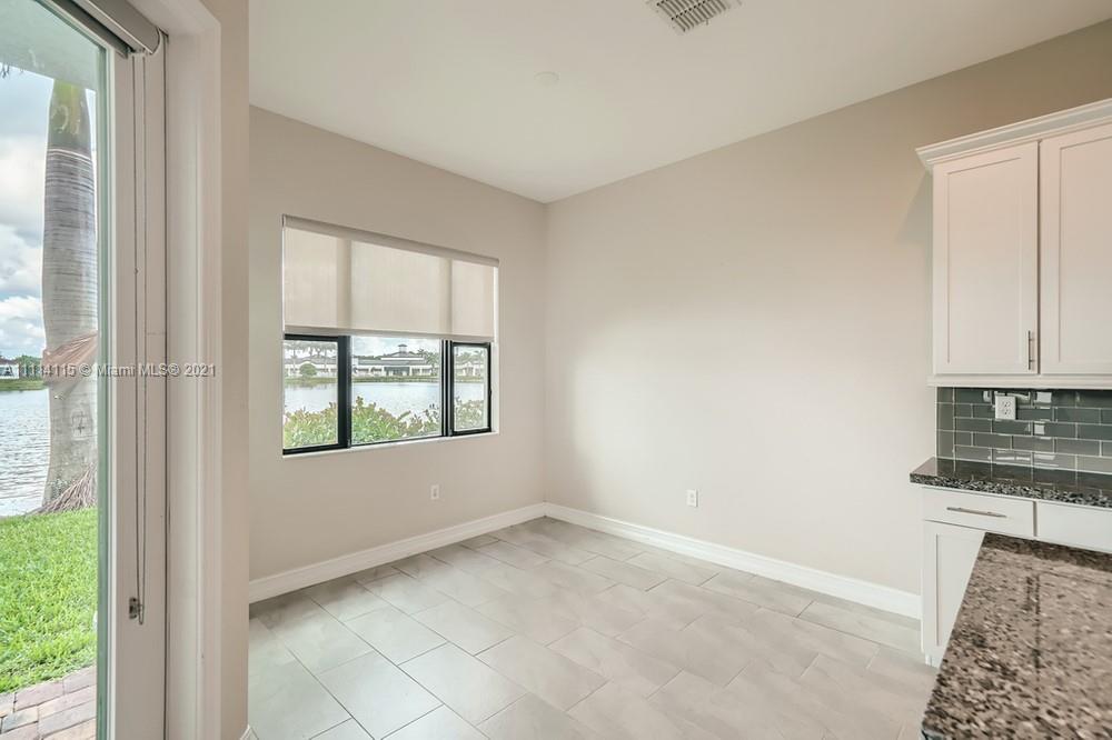 Pembroke Lakes South 119-1 - Residential
