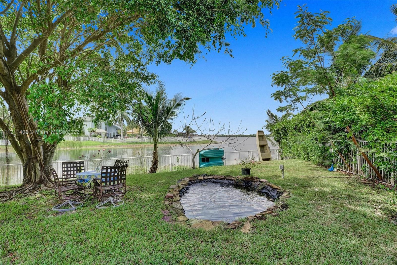 SUNSET LAKES PLAT THREE - Residential Lease