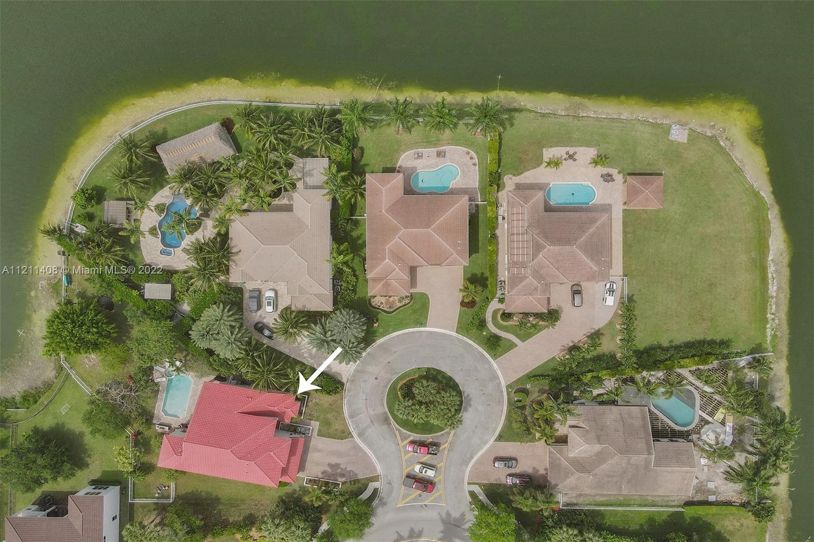 SUNSET LAKES PLAT THREE - Residential Lease