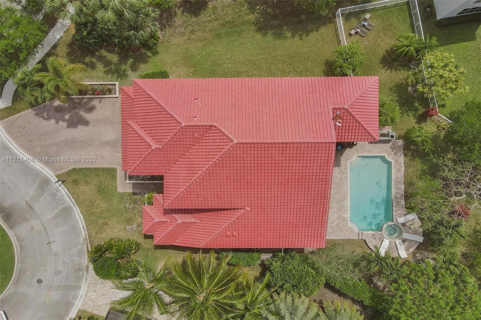 SUNSET LAKES PLAT THREE - Residential Lease