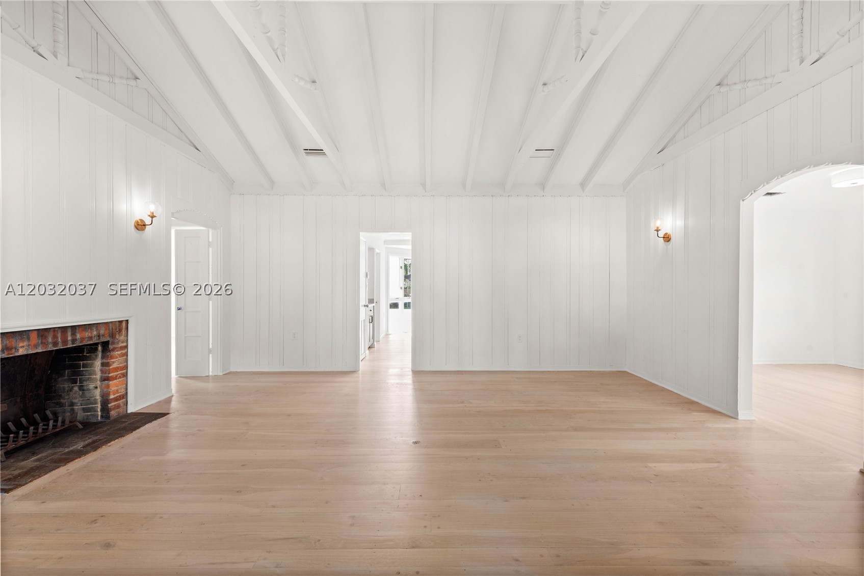 BRICKELL ESTATES - Residential