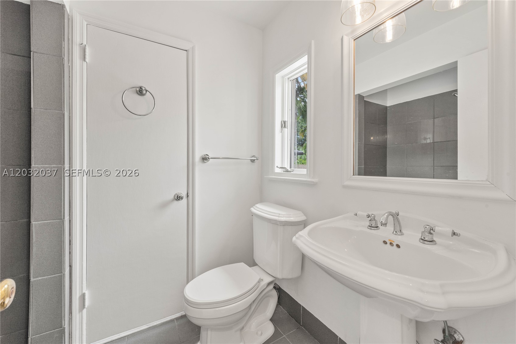 BRICKELL ESTATES - Residential
