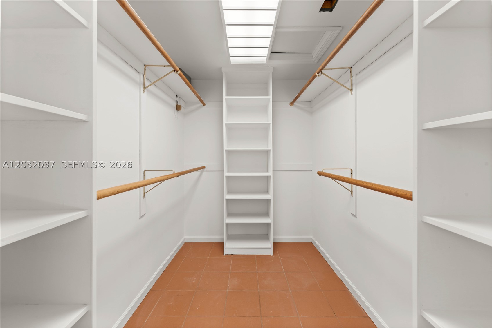 BRICKELL ESTATES - Residential