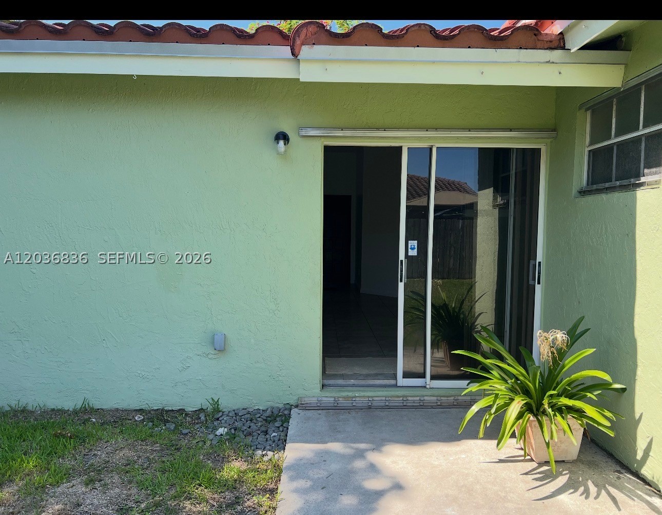 CENTENNIAL SEC 2 - Residential Lease
