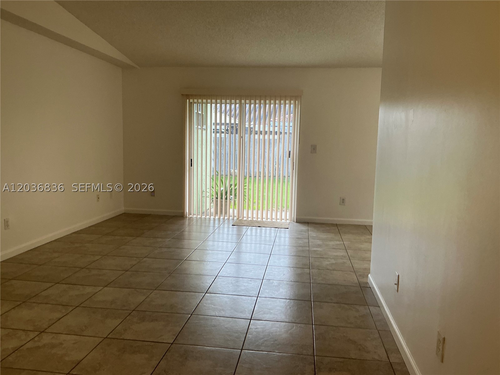 CENTENNIAL SEC 2 - Residential Lease