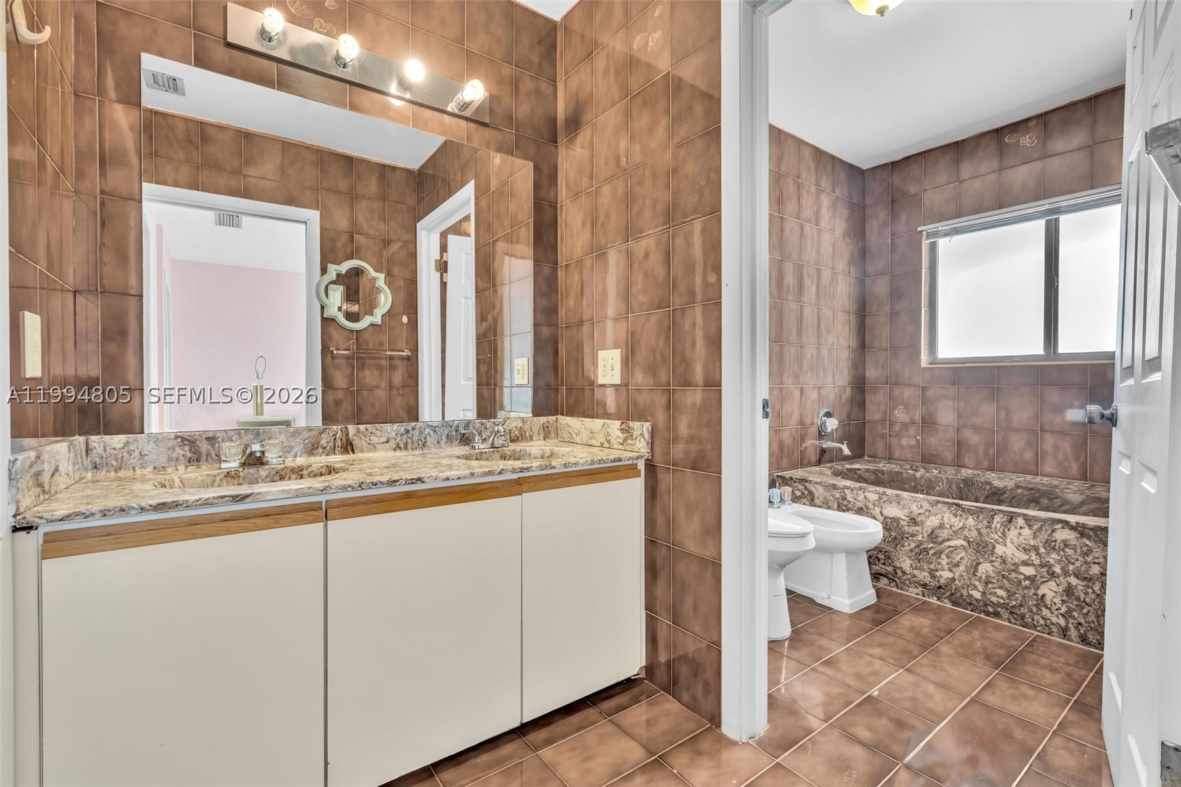 SEAGULL TOWNHOMES CONDO - Residential