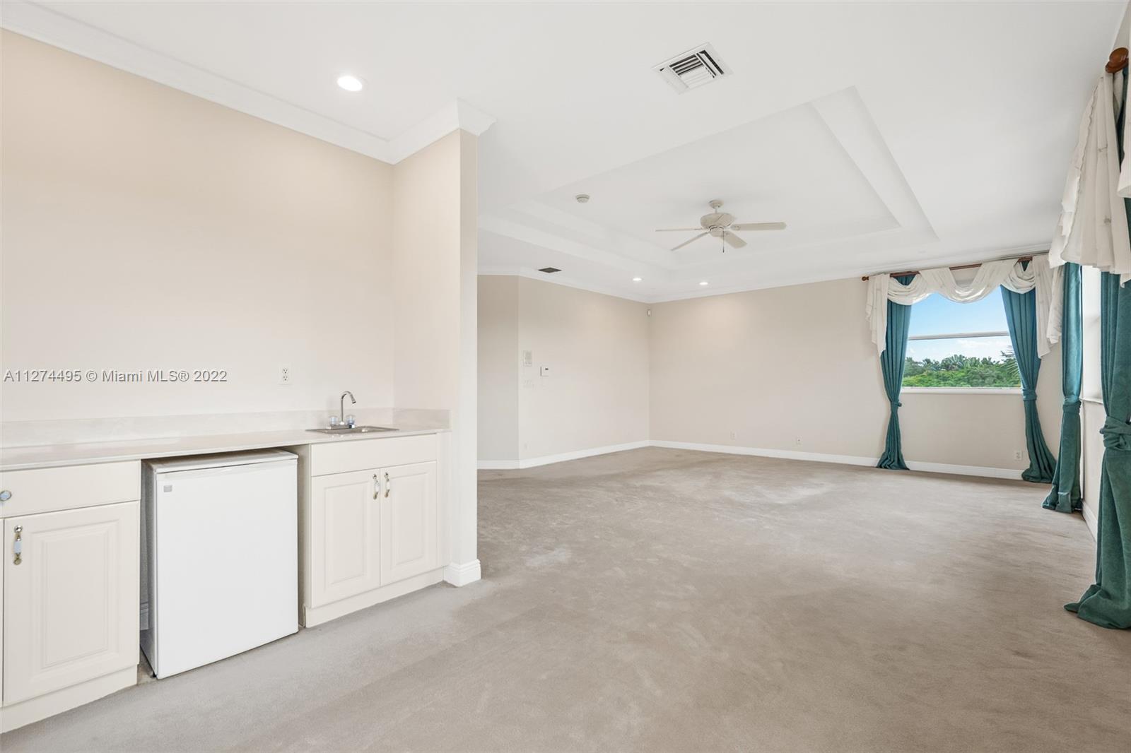 HERON BAY - Residential