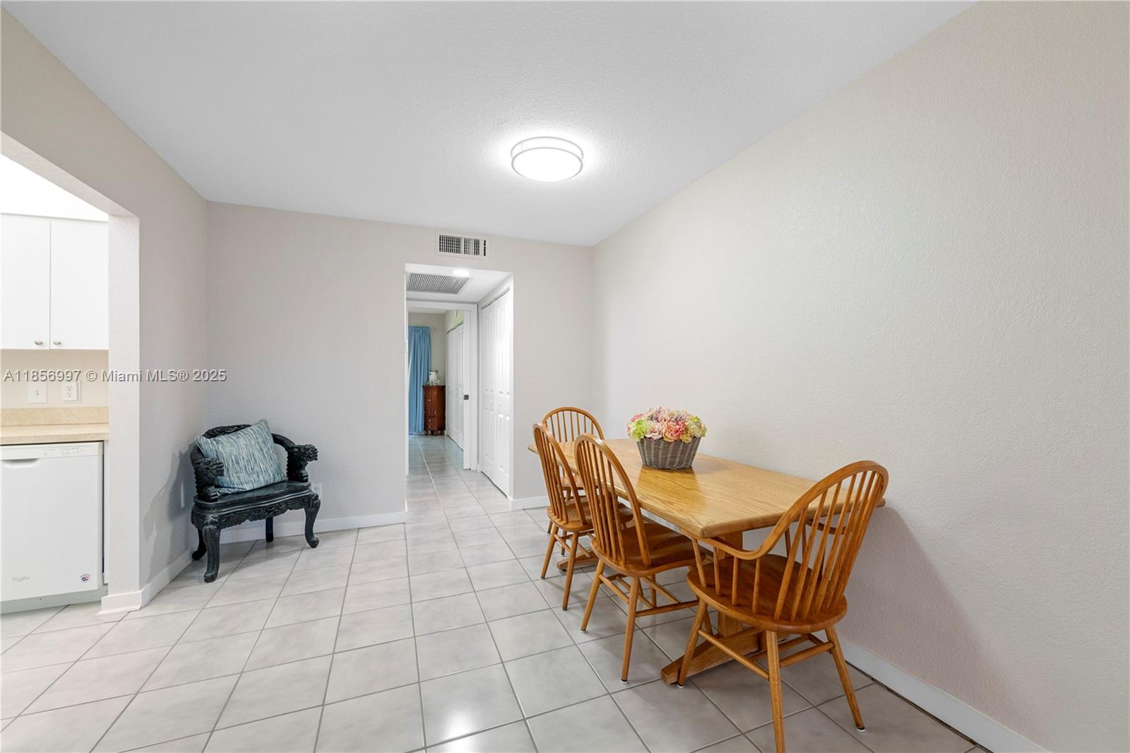 ELLESMERE A CONDO - Residential