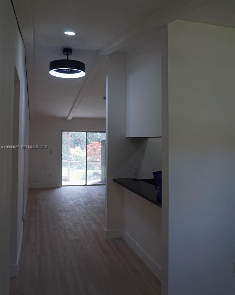 LA PLACIDA SECTION 2 COND - Residential
