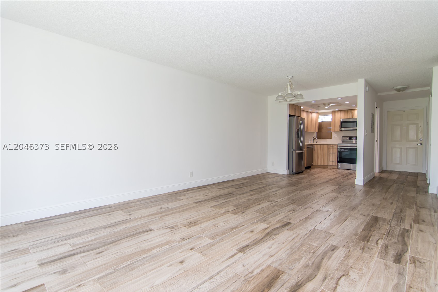 HOLLYBROOK GOLF AND - Residential