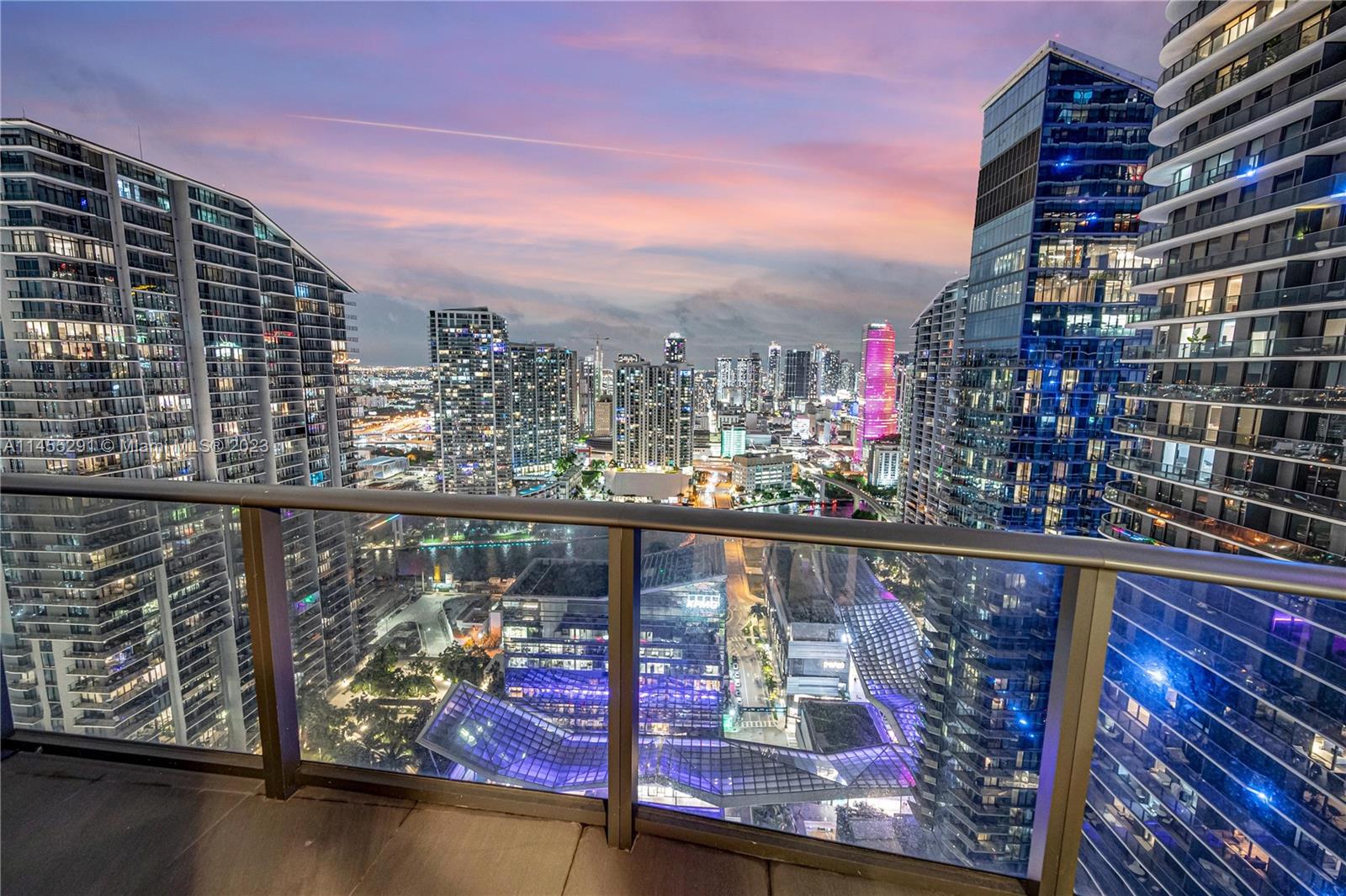 Discover the epitome of luxury living in Brickell's vibrant city center at Brickell Heights East tower. This 2 bedroom, 2 bath, corner residence boasts 9' ceilings with floor to ceiling windows and wrap around balcony to capture the stunning views. Enjoy European kitchen cabinetry and imported stone countertops, in unit washer/dryer and top-of-the-line GE Monogram appliances. Immerse yourself in the finest luxury amenities, curated by David Rockwell. State of the art, 35,000sf Equinox fitness center and spa, screening room, kids room, rooftop pool and business center are just a few of the world class amenities. Don't miss your chance to live in Brickell's premiere residence.