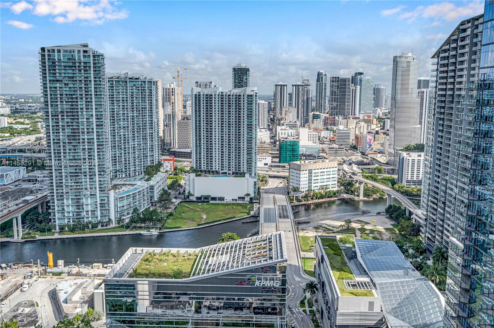 BRICKELL HEIGHTS EAST CON - Residential Lease