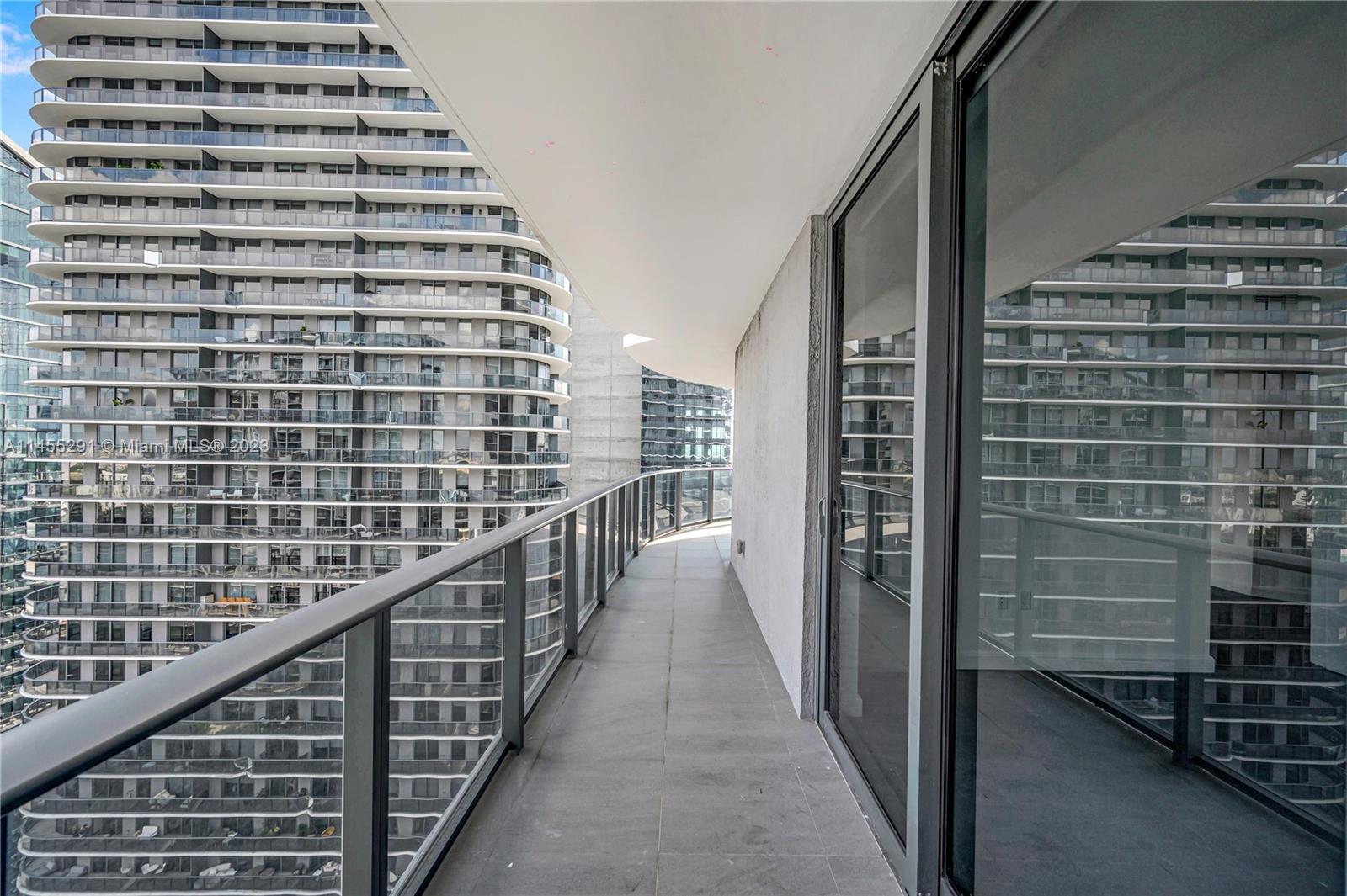 BRICKELL HEIGHTS EAST CON - Residential Lease