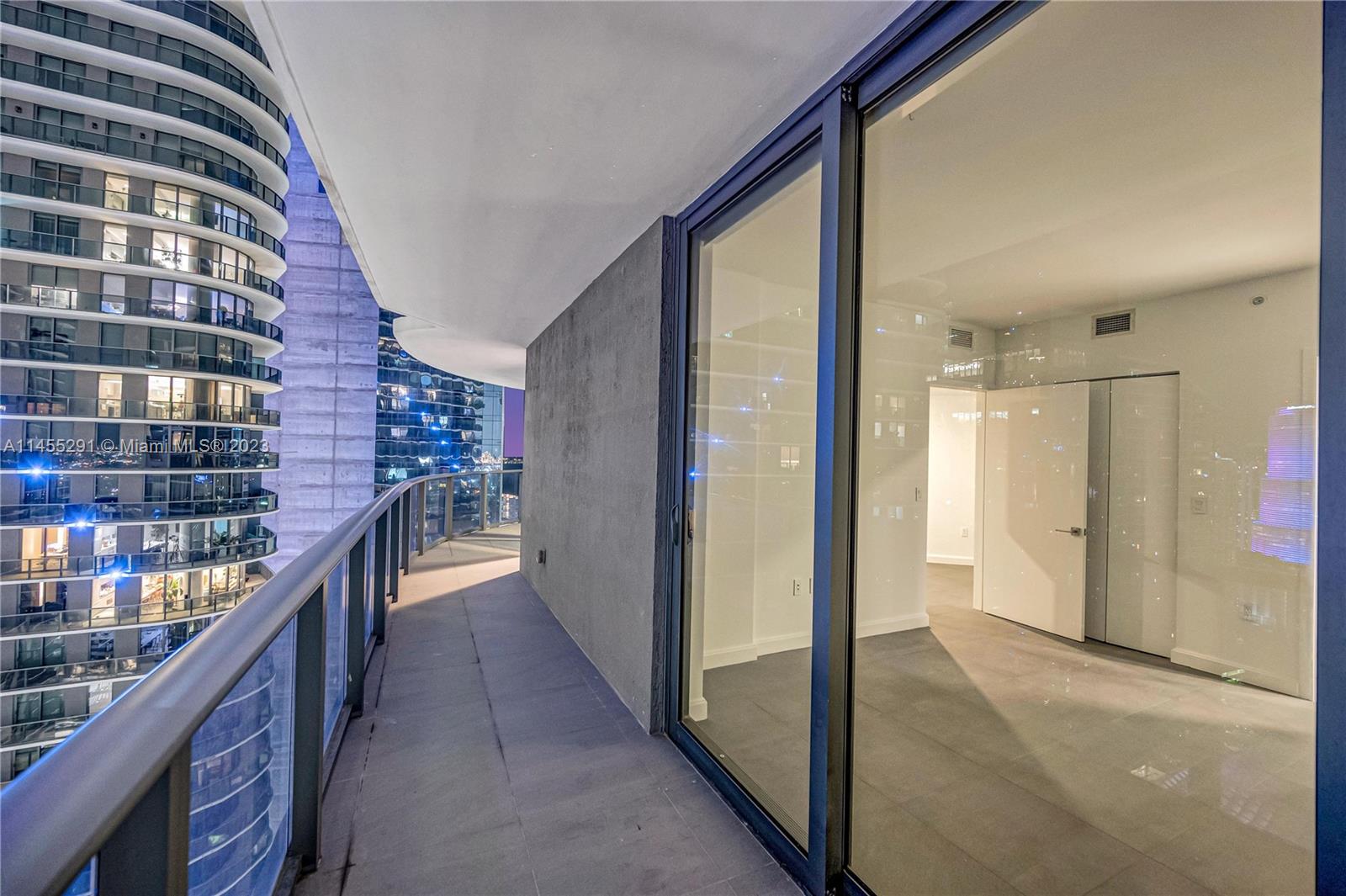 BRICKELL HEIGHTS EAST CON - Residential Lease
