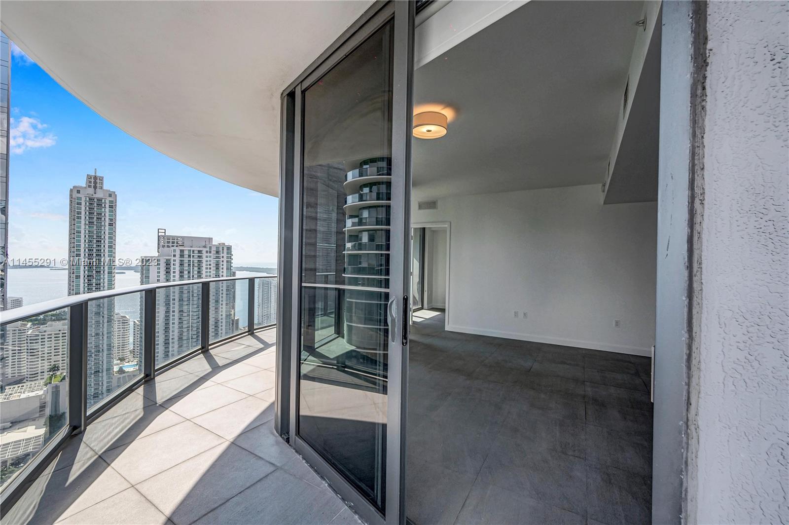 BRICKELL HEIGHTS EAST CON - Residential Lease