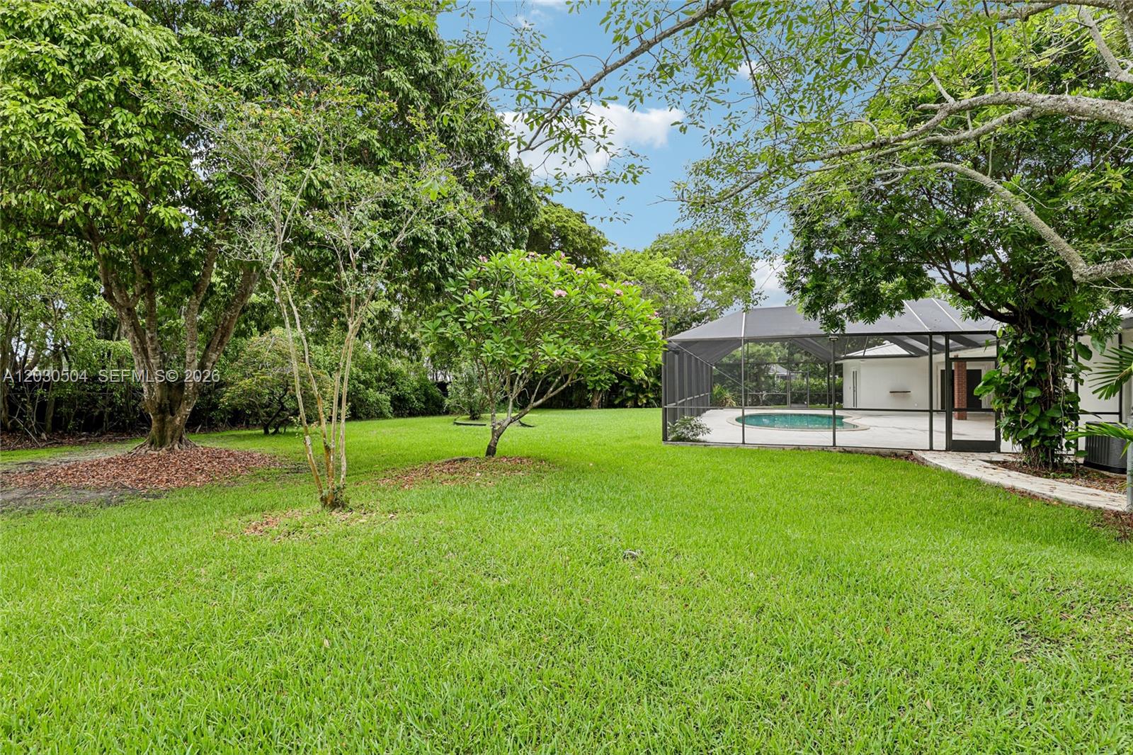 OLD CUTLER ESTATES SEC 1 - Residential