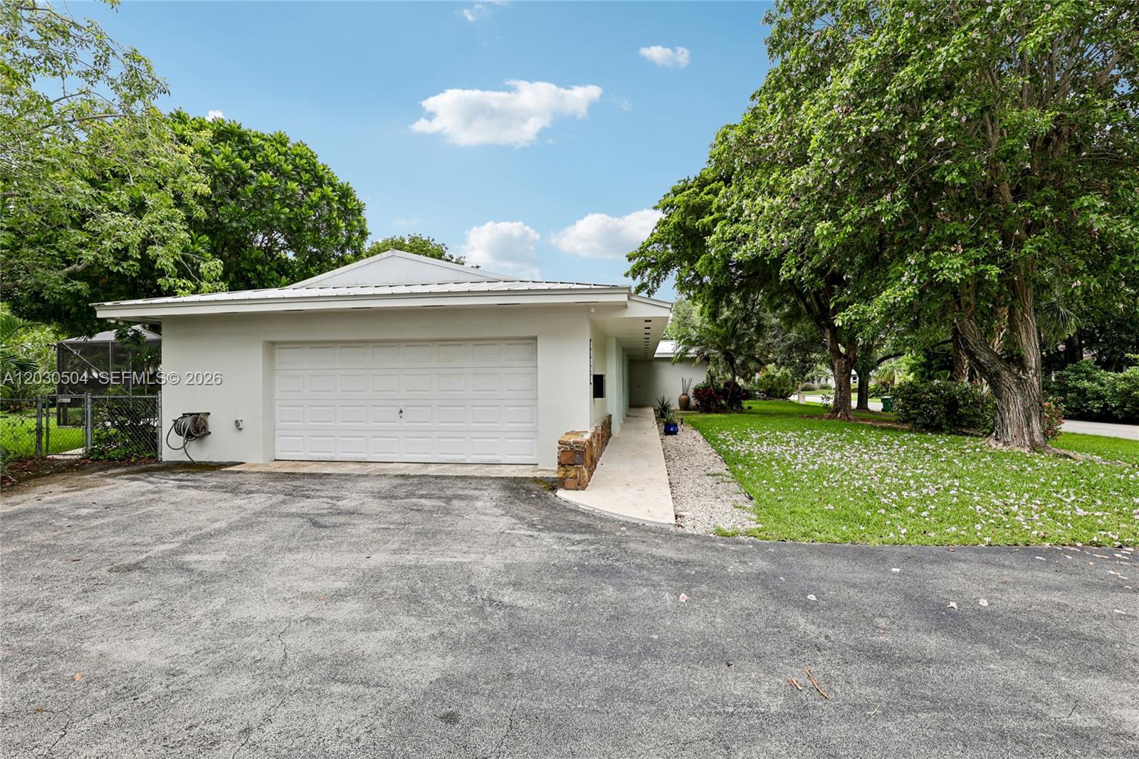 OLD CUTLER ESTATES SEC 1 - Residential