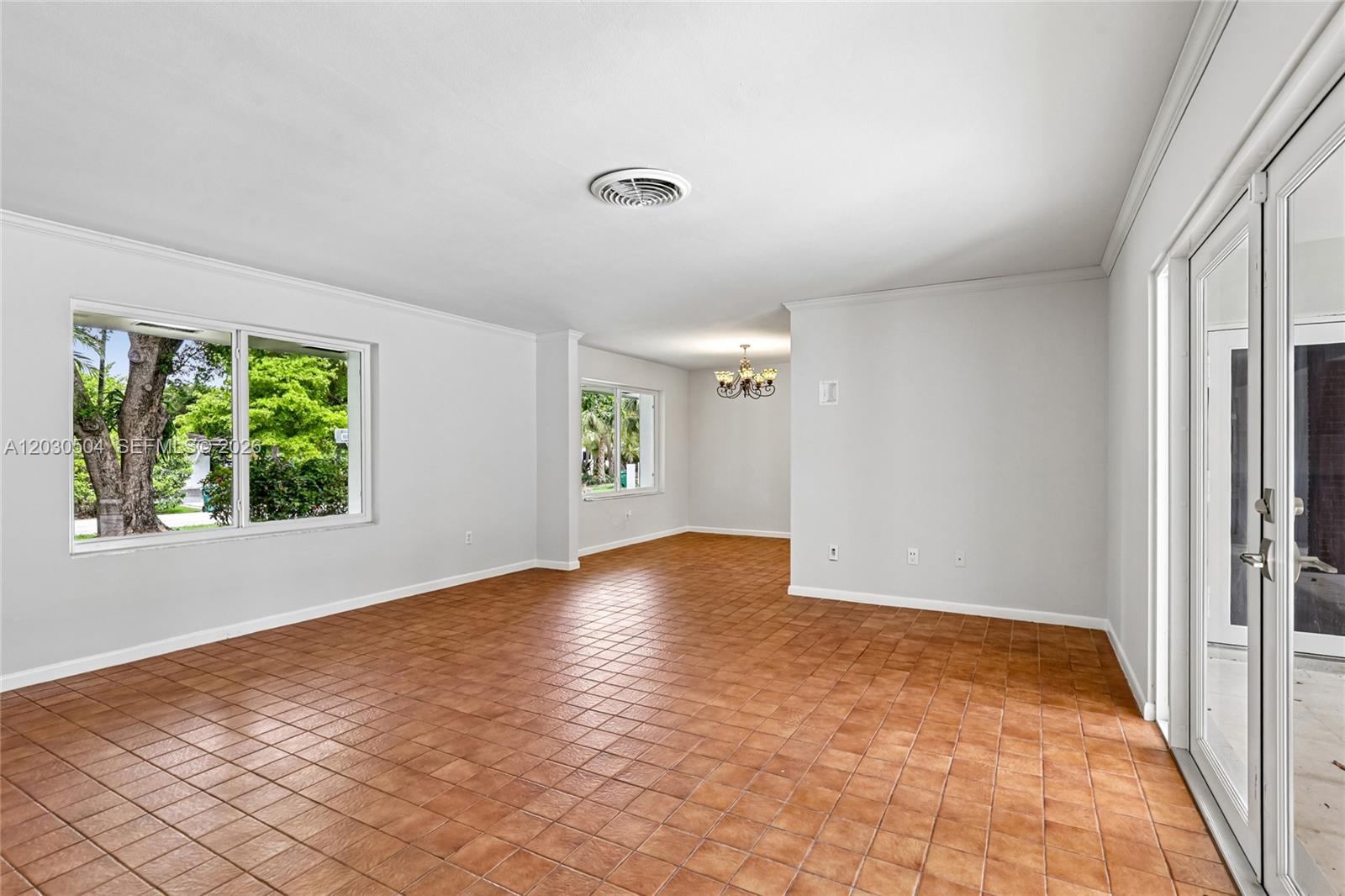 OLD CUTLER ESTATES SEC 1 - Residential