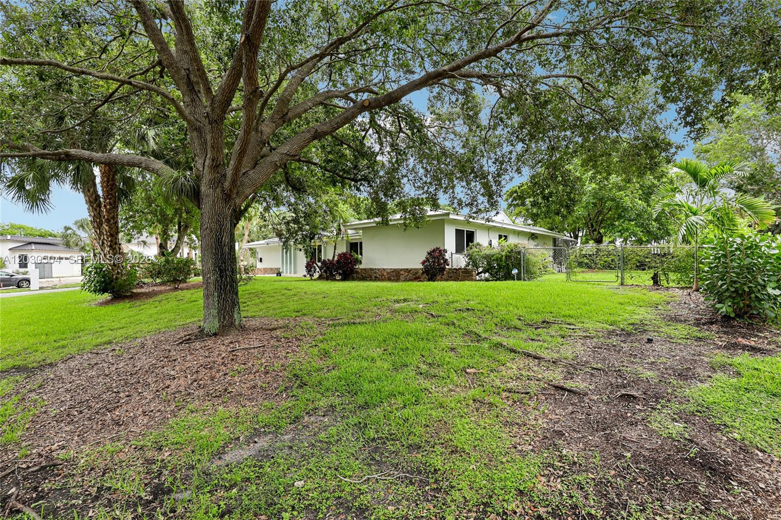 OLD CUTLER ESTATES SEC 1 - Residential