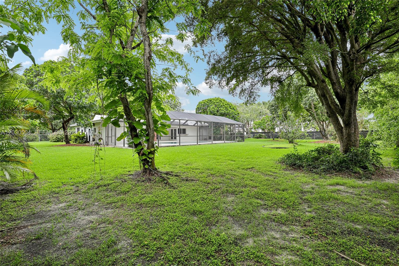 OLD CUTLER ESTATES SEC 1 - Residential