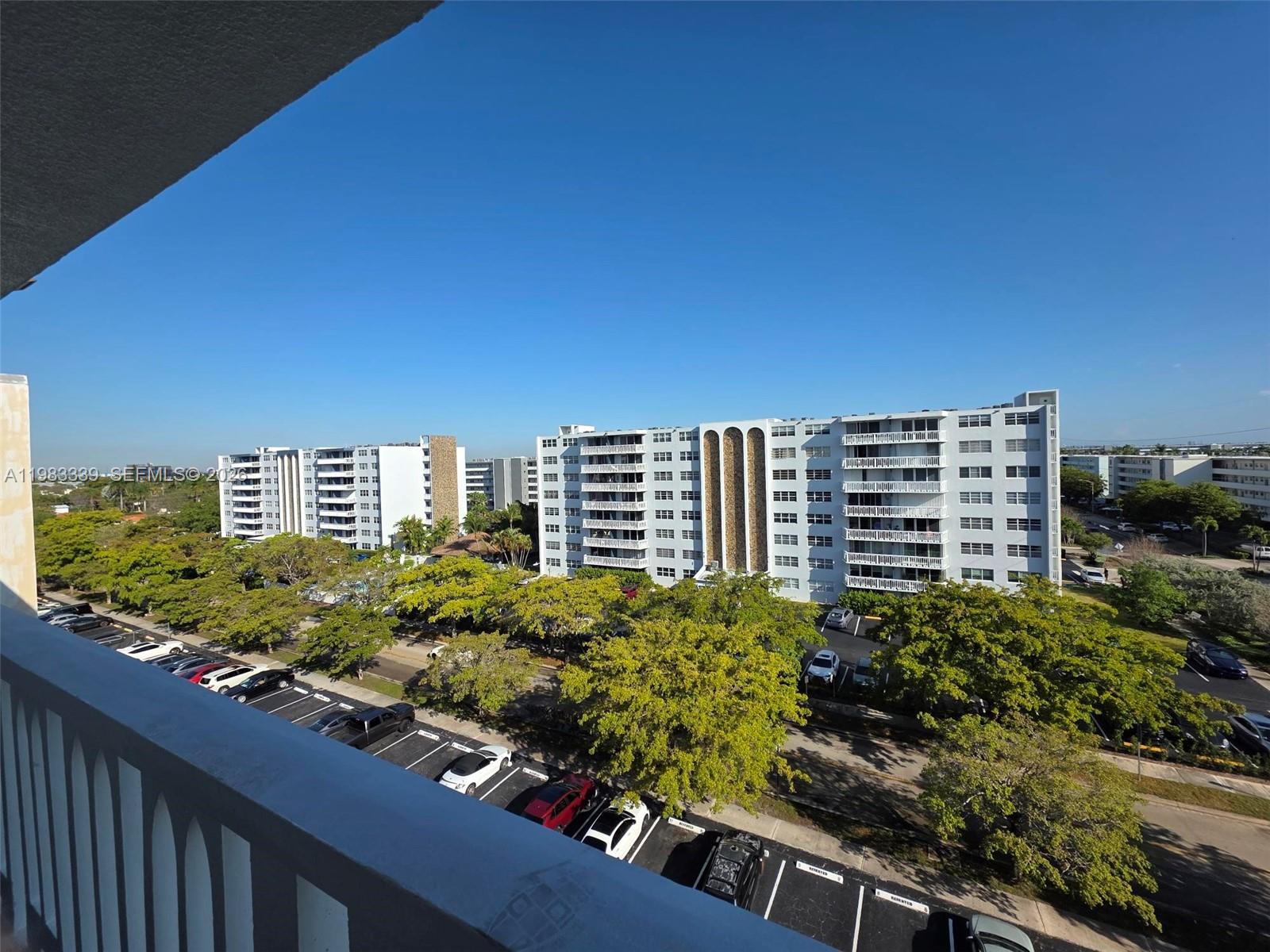 MEADOWBROOK TOWERS CONDO - Residential