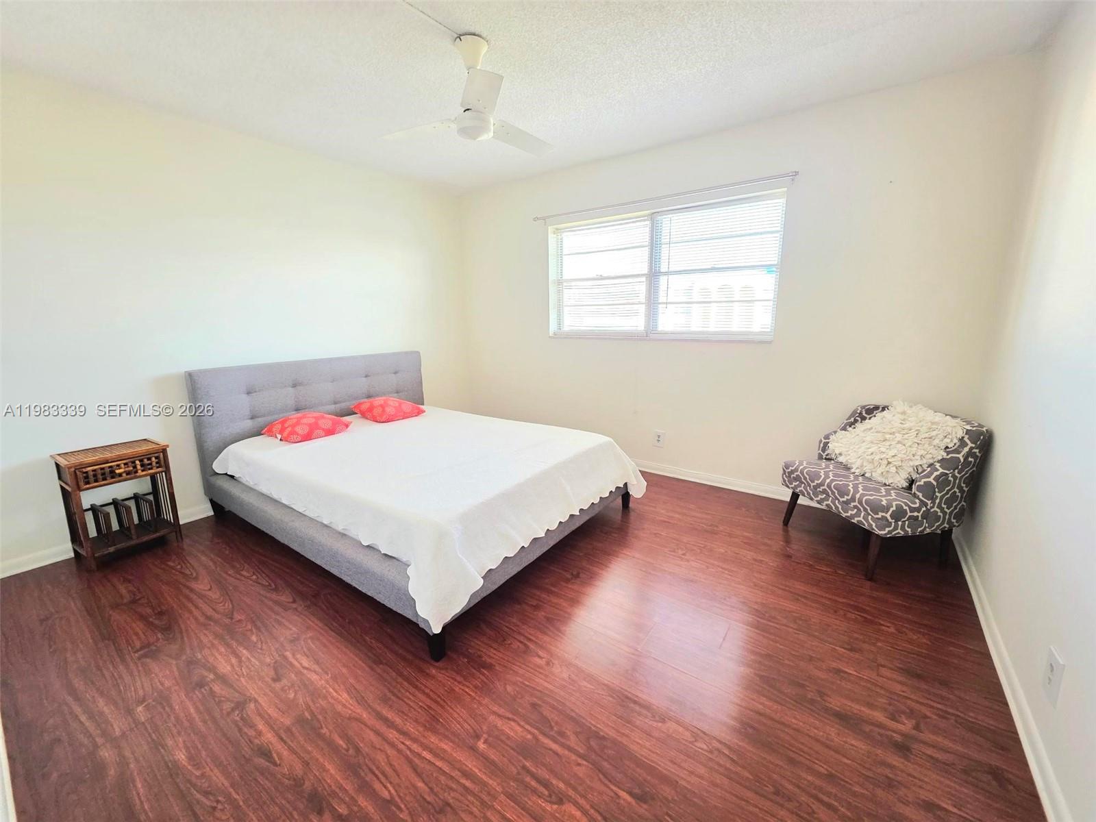 MEADOWBROOK TOWERS CONDO - Residential