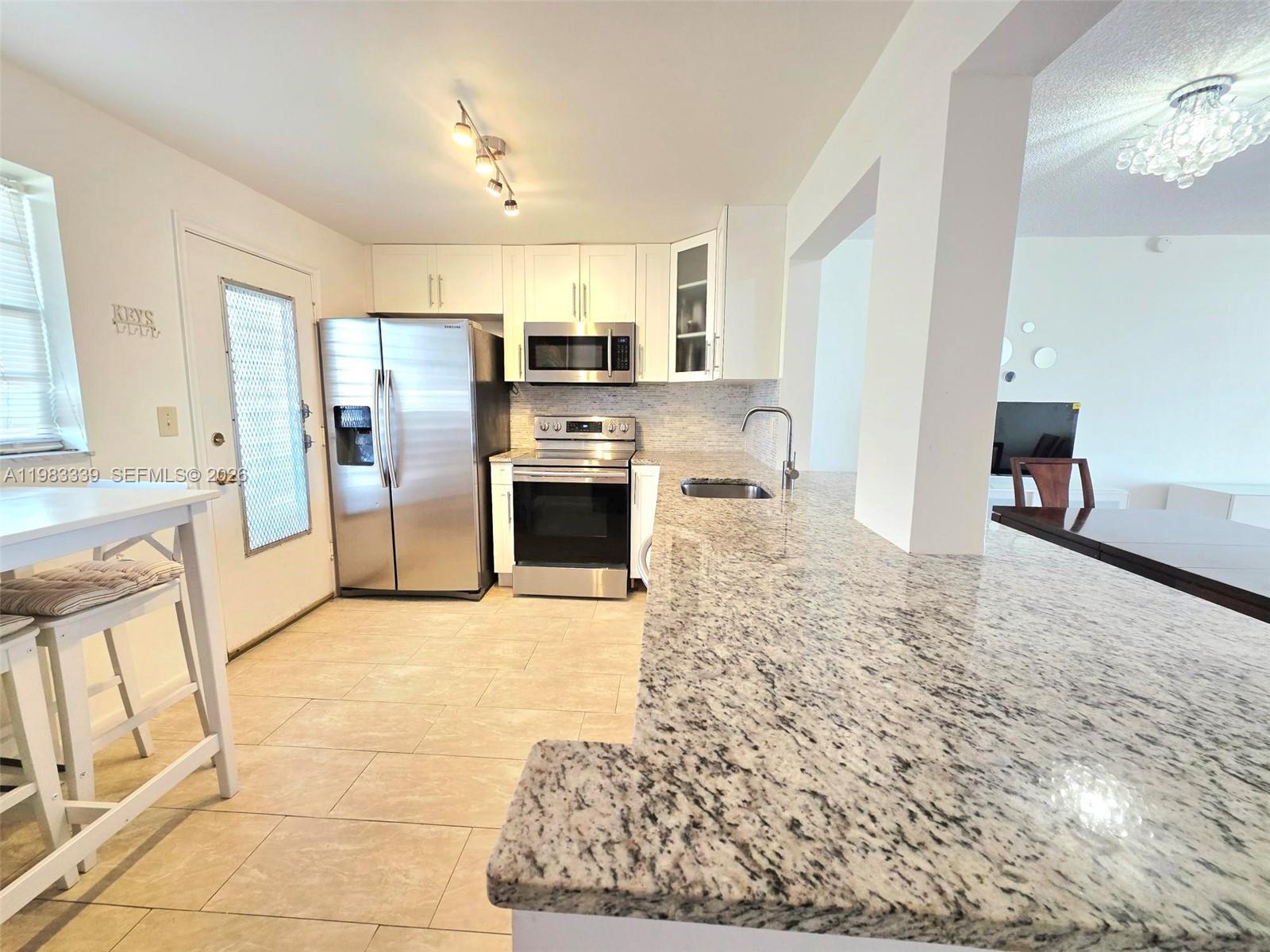 MEADOWBROOK TOWERS CONDO - Residential