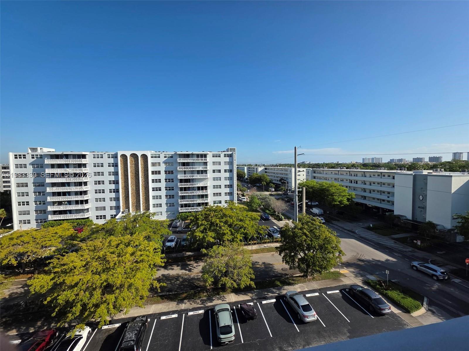 MEADOWBROOK TOWERS CONDO - Residential